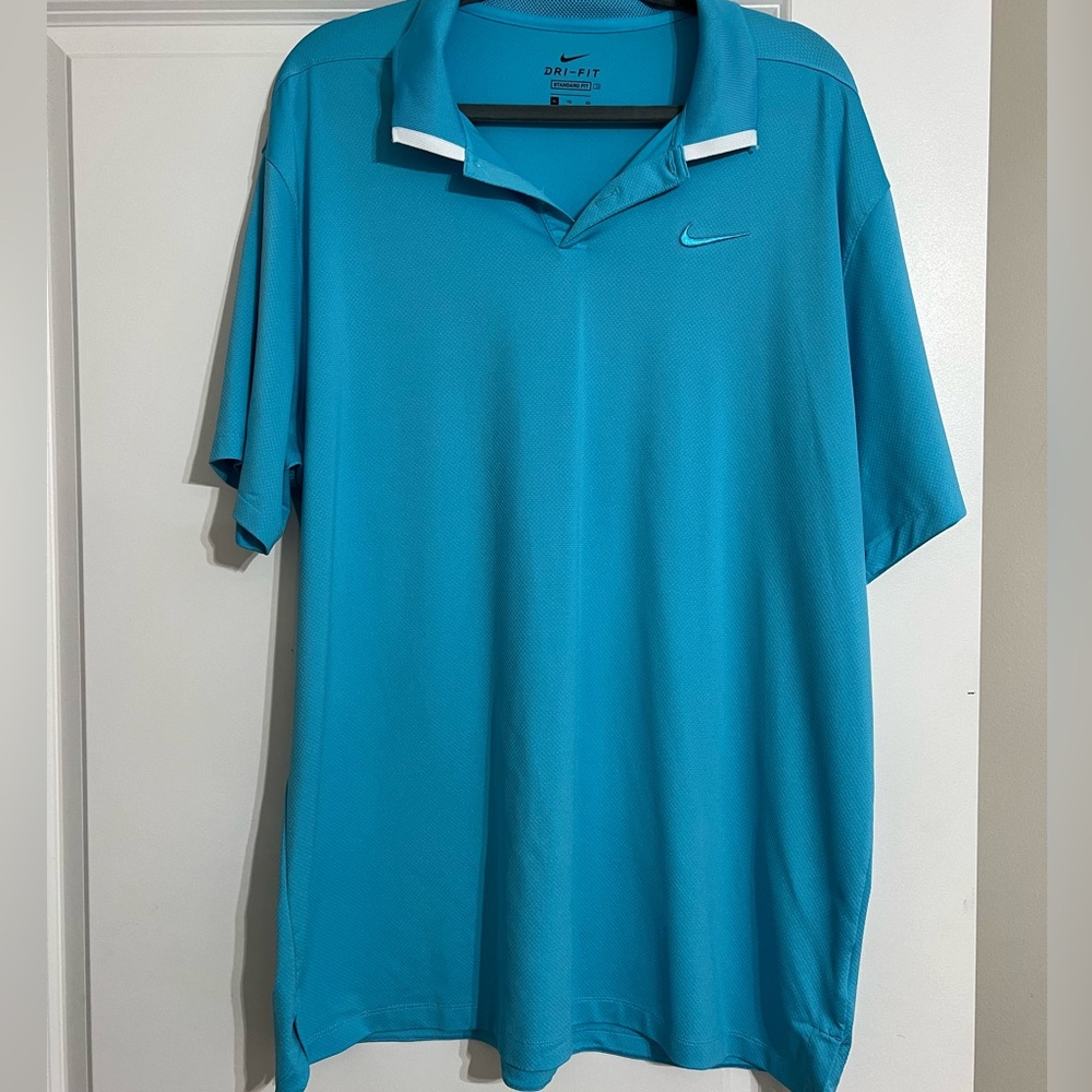 Men’s dri-fit polo shirt
